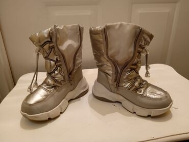 Čizme: Očuvane vodootporne, prijatne i tople čizmice za devojčice – broj 28 — 6