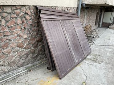 работу охрана: Распашные ворота Стальные