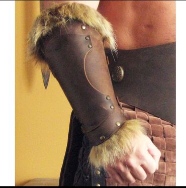 Другое оборудование для бизнеса: Доспехи воина 1.ф 4600сом. 2.ф. 2800сом 3.ф. 7000 сом 4.ф. 6500 сом — 12