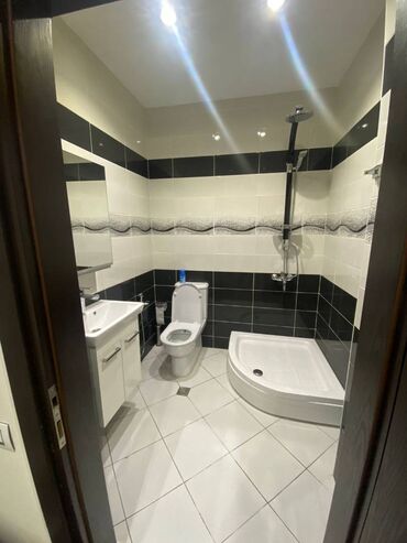 Ofislər: Nəsimi rayonu, Həsən Əliyev küçəsi (köhnə İnqilab), biznes mərkəzində -da lalafo.az — 10 Ofislər: Nəsimi rayonu, Həsən Əliyev küçəsi (köhnə İnqilab), biznes mərkəzində — 10