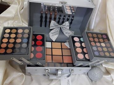 Šminka: Fantastican idealan za poklon,originalan ❤Miss Rose kofer sa — 1