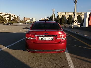 07 2012: Chevrolet Cruze: 1.4 l | 2012 il 180000 km Sedan — 5