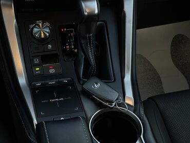 Lexus: Lexus NX: 2019 г., 2 л, Автомат, Бензин, Кроссовер — 9