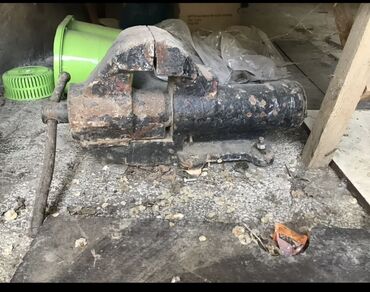 ağdağ astar: Rus mengenesı 110 man Metal işləri üçün ağır tip dəzgah mengeni -