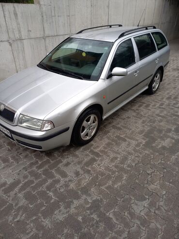 polovni automobili vrbas: Skoda Octavia: 1.9 l | 2002 year 334000 km