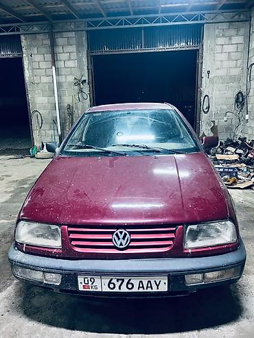 варио vario: Volkswagen Vento: 1992 г., 1.8 л, Механика, Бензин, Седан — 4