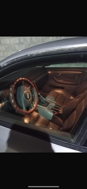 Audi: Audi A4: 2001 г., 2 л, Механика, Бензин — 5