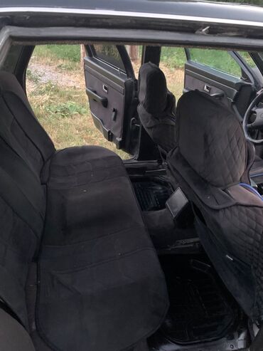 Audi: Audi 100: 1990 г., 2.3 л, Механика, Седан