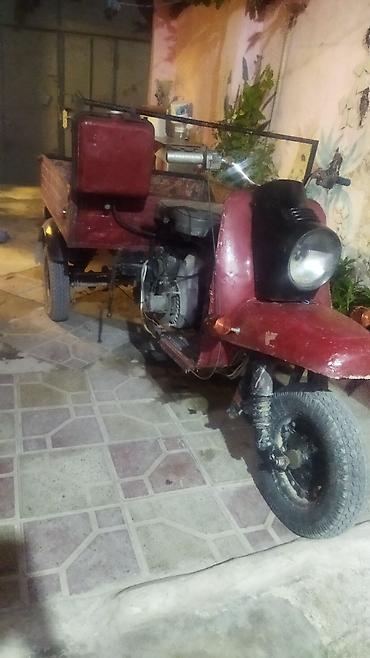 iki teker motor: Üç təkərli yükgötürən motosiklet (motorlu araba) - Konstruksiya: Öndə — 3