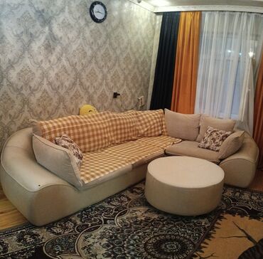Divanlar: Künc divan, İşlənmiş, Açılmayan, Bazasız, Vеlur parça, Çatdırılma yoxdur