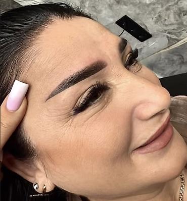 Permanent makiyajı: Microblading Permanent Qaş Qaslar. Nano Pudra ve Ten effect qaslar — 4