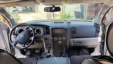 sequoia 2010: Toyota Sequoia: 2009 г., 5.7 л, Автомат, Газ, Внедорожник — 9