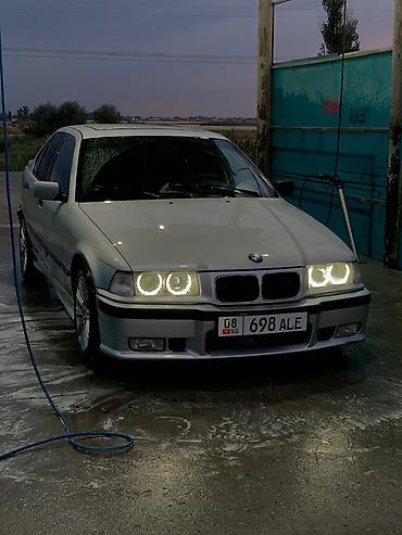 гольы 3: BMW 3 series: 1993 г., 1.8 л, Механика, Бензин, Седан — 1
