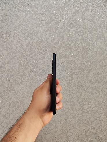 telefonlar islenmis: Redmi 12, 128 GB, rəng - Mavi, Sensor — 8