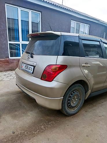 Toyota: Toyota ist: 2022 г., 1.3 л, Автомат, Бензин, Хэтчбэк — 5