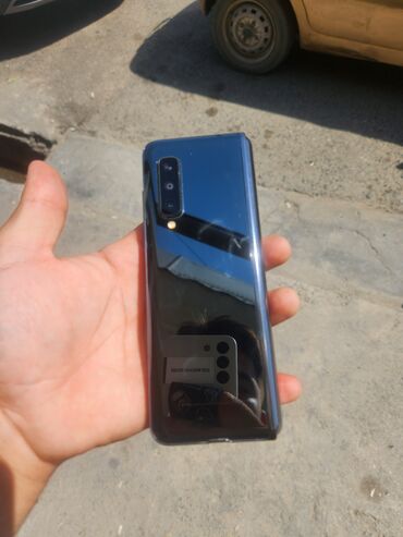 телефон раскладушка цена: Samsung Galaxy Z Flip 3, Б/у, 256 ГБ, цвет - Черный, 1 SIM, eSIM