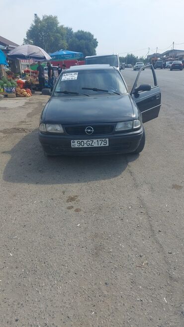 opel astra haş: Opel Astra: 1.6 l | 1994 il | 214000 km Hetçbek