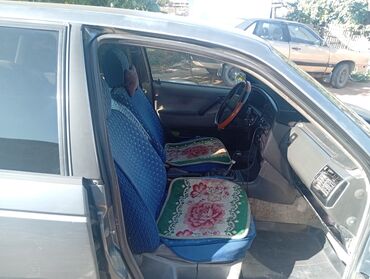 Volkswagen: Volkswagen Passat: 1989 г. — 5