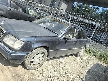 bud e9: Mercedes-Benz W124: 1994 г., 2.8 л, Механика, Бензин, Седан — 3
