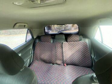 шкода фабия 2008: Toyota Auris: 2007 г., Хэтчбэк