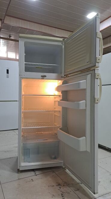 Soyuducular: Problemsizdir zəmanətlə satılır çeşidlerimiz çoxdur Qaraqarayevde 32