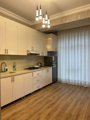 Uzunmüddətli kirayə mənzillər: Sumqayitda bulvara yaxin 16 mərtəbəli binanin 8-ci mərtəbəsində -da lalafo.az — 6 Uzunmüddətli kirayə mənzillər: Sumqayitda bulvara yaxin 16 mərtəbəli binanin 8-ci mərtəbəsində — 6