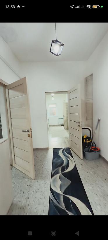 Продажа коттеджей и домов: 3 комнаты, 102 м², 3 соток, Бишкек, Риэлтор — 2