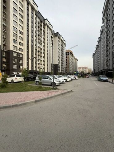 1 комнатная квартира в канте: 1 комната, 42 м², Элитка, 14 этаж, Евроремонт