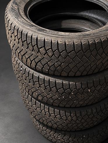 acura: Шины 235 / 60 / R 18, Зима, Б/у, Комплект, Легковые, Китай, Maxxis — 2