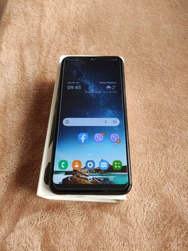 Samsung A20 | Upotrebljenо | 32 GB | bоја - Crna