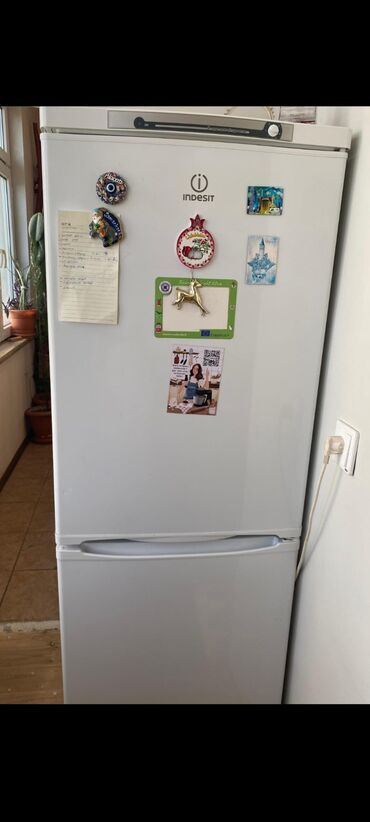 mətbəx qaz: (Soyuducu) yaxwi veziyyetde hec bir prablemi yoxdur seliqeli iwlenib