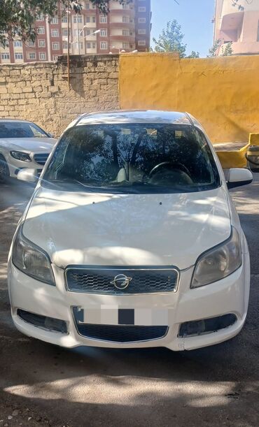 авто фольксваген поло: Ravon Nexia: 1.5 l | 2017 il 491000 km Sedan