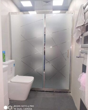 Duş kabinaları, arakəsmələr: Yeni Üstü açıq kabina, Künc üçün, Ödənişli çatdırılma — 16