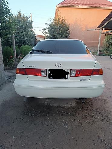 Транспорт: Toyota Camry: 2001 г., 2.5 л, Автомат, Бензин, Седан — 5