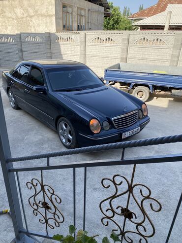 mercedesbenz гигант 811: Mercedes-Benz E-Class: 2000 г., 3.2 л, Автомат, Бензин