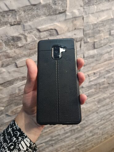 4 sim kartlı telefon: Samsung Galaxy A6+ rəngi Gold heç bir problemi yoxdu Real alıcı olsa