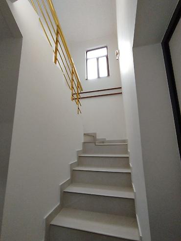 aşağda: Biləcəri 7 otaqlı, 236 kv. m, Yeni təmirli — 2