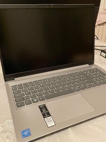 işlənmiş notebook: Yeni Lenovo IdeaPad, 15.4 ", Intel Celeron, 256 GB, Pulsuz çatdırılma