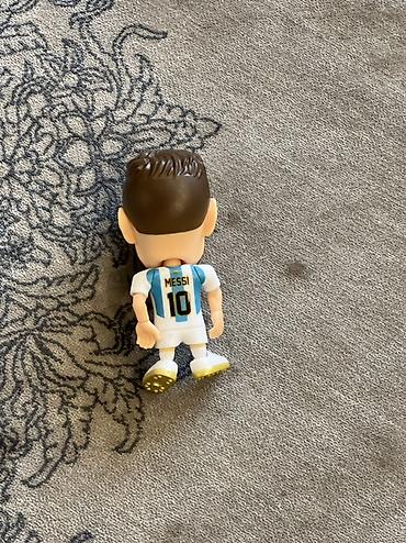 mini atv: Mini futbolçu fiquru – Argentina millisinin zolaqlı formasında, 10 — 2