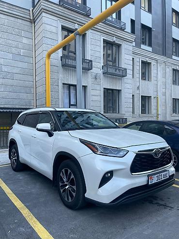 Toyota: Toyota Highlander: 2020 г., 3.5 л, Автомат, Бензин, Кроссовер — 2