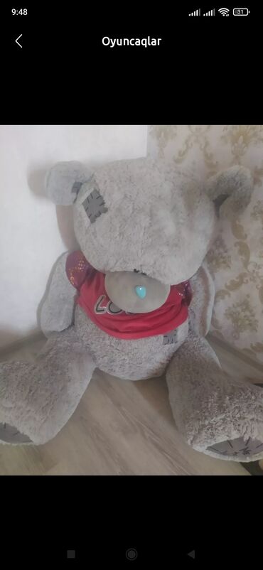 uşag maşın: Teddy mişkası. 1.60 sm böyükdür. Whatsappa yaza bilərsiz. Ünvan