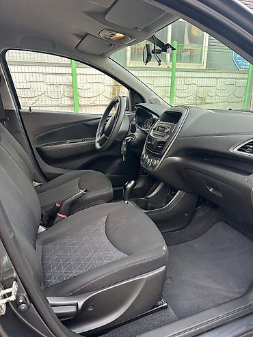 Chevrolet: Chevrolet Spark: 2018 г., 1 л, Автомат, Бензин, Хэтчбэк — 6