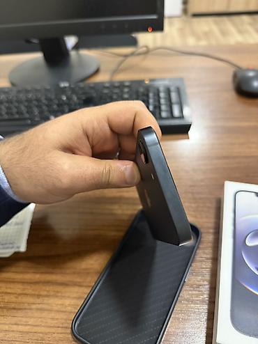 irsad epilyator: IPhone 16e, 256 GB, Qara, Barmaq izi, Face ID, Zəmanət — 7