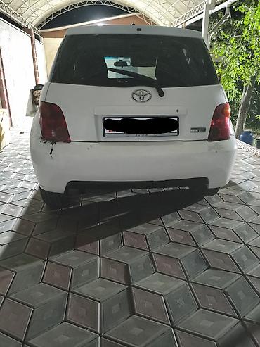 ist 2003: Toyota Ist: 2003 г., 1.5 л, Бензин — 2