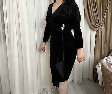 14k qizil: Qara məxmər qadın paltarı - Model: sarafan-kruj, V formalı dekolte — 1