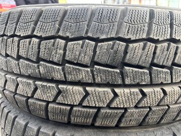 Шины: Шины 215 / 60 / R 17, Зима, Б/у, Комплект, Легковые, Япония, DUNLOP — 4