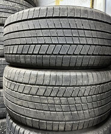 трактор уто 704: Шины 245 / 50 / R 18, Зима, Б/у, Пара, Легковые, Япония, Bridgestone