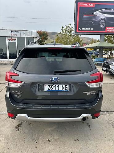 line: Subaru Forester: 2021 г., 2.5 л, Вариатор, Бензин, Кроссовер — 3