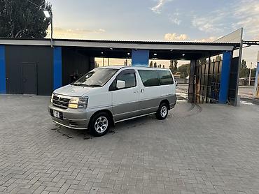 мир света: Nissan Elgrand: 1999 г., 3 л, Автомат, Дизель, Минивэн — 6