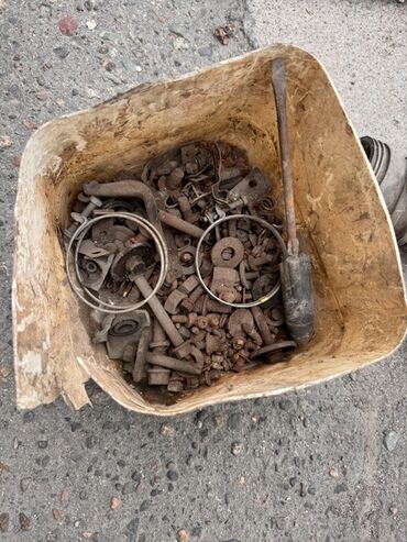 Другие автозапчасти: Запчасти для Mitsubishi space gear — 74